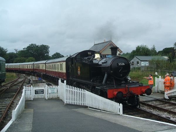 5526 at Totnes with 2.15 ex Bfl