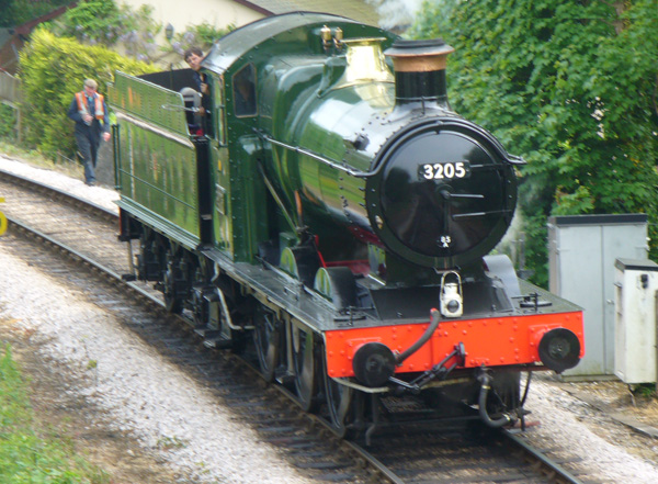 3205 at Buckfastleigh