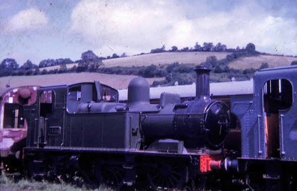 1466 at Buckfastleigh August 1966